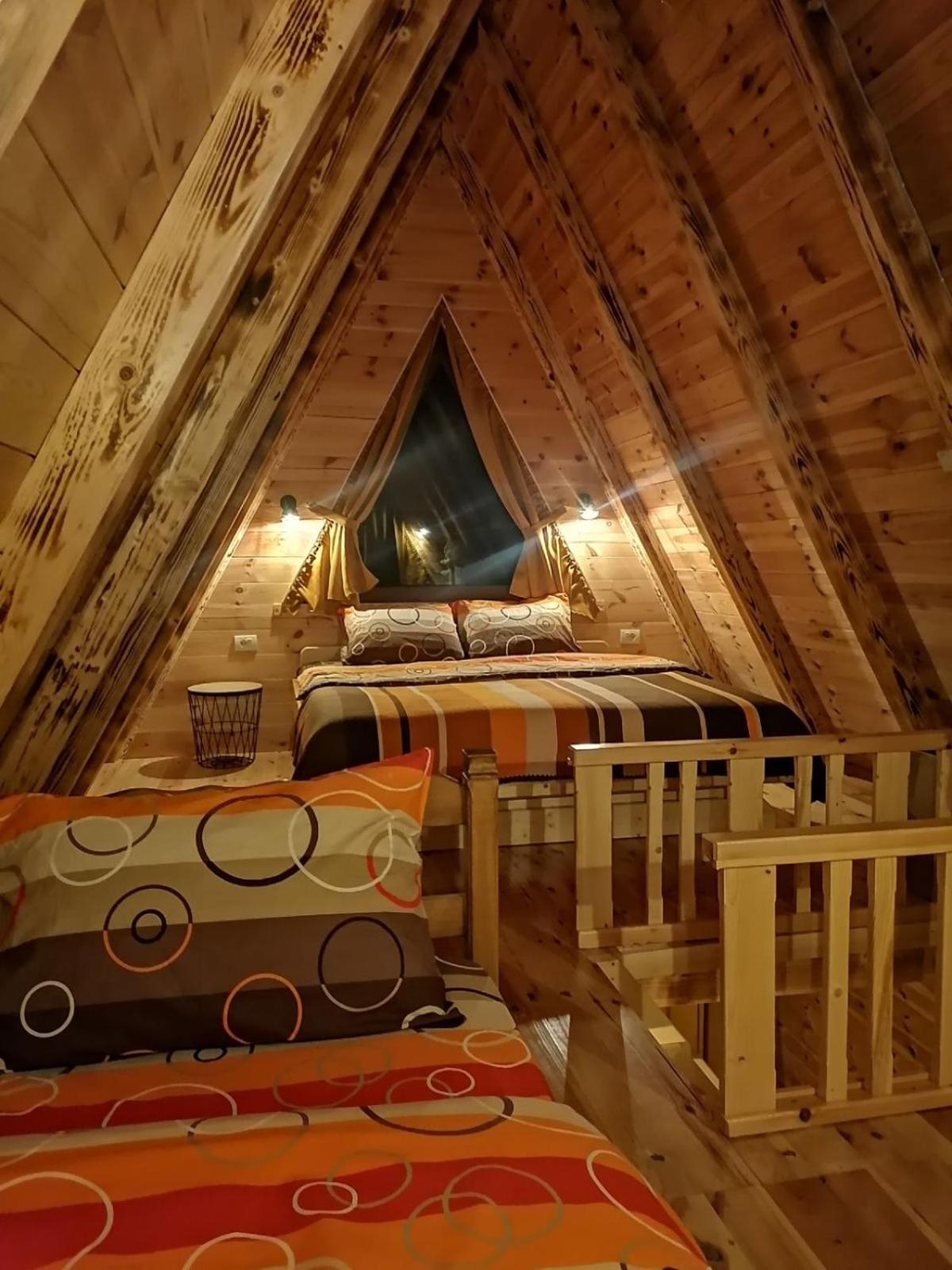 Koliba Luca Smrcevo Brdo Chalet *